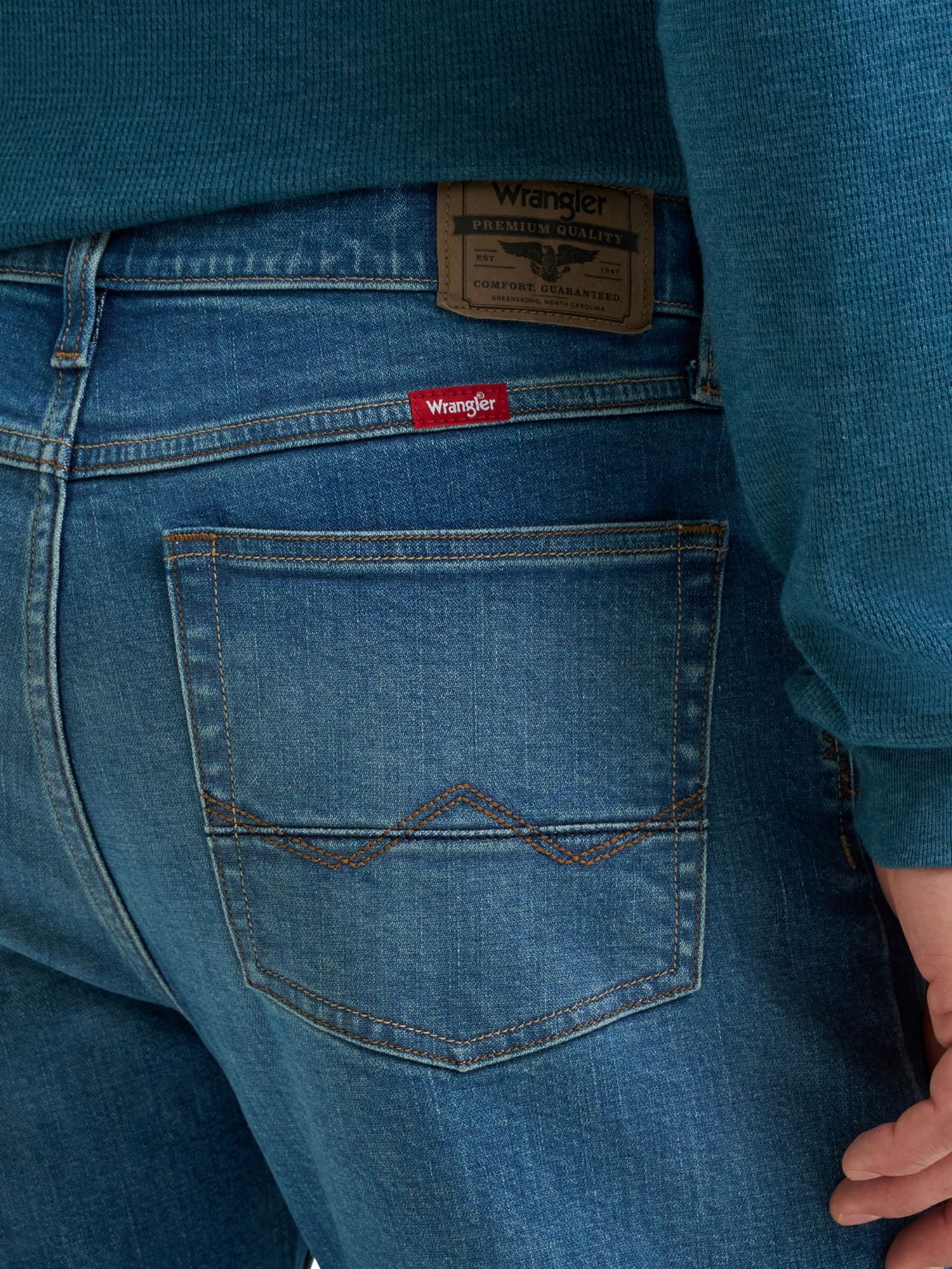 Wrangler Men's and Big Men's Straight Fit Jean