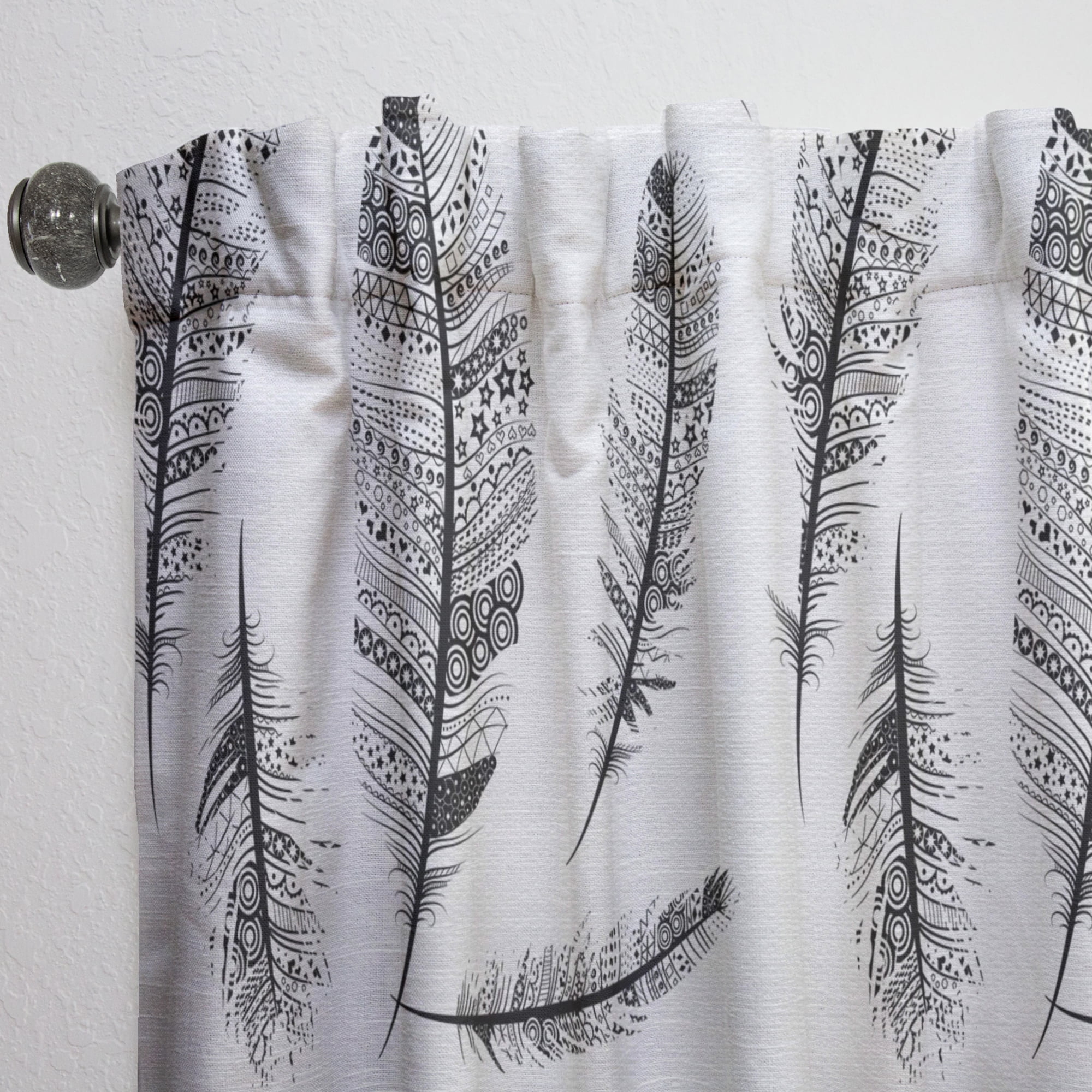 Designart 'Bird Feathers XXVIII' Vintage Curtain Panel