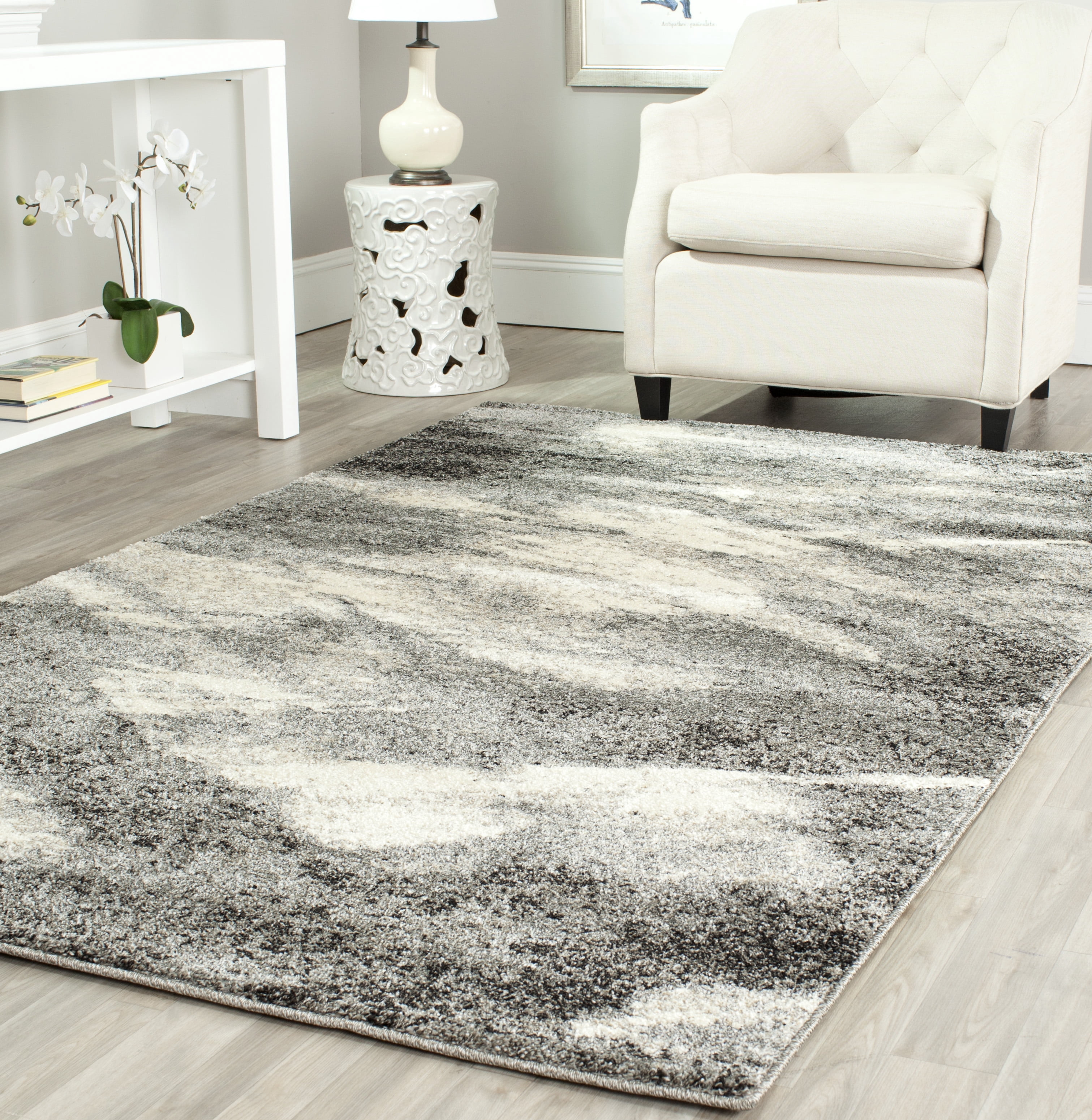 Safavieh Retro Panit Abstract Area Rug, Gray/Ivory, 3' x 3' Square