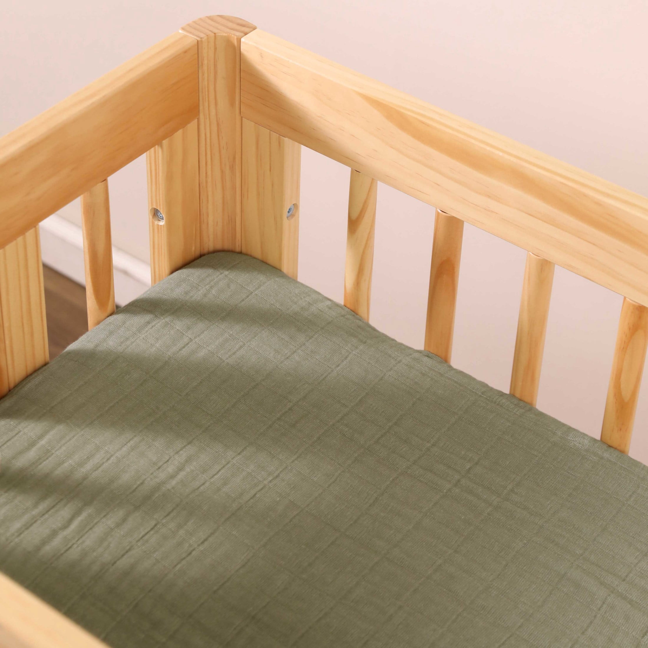 Babyletto All-Stages Bassinet Sheet in GOTS Certified Organic Muslin Cotton