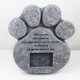 thumbnail image 3 of Piedra conmemorativa para mascotas personalizada en forma de pata para homenajes en el jardín., 3 of 7
