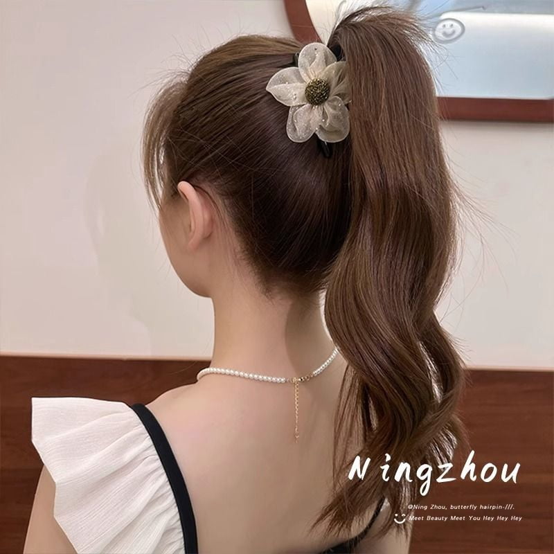 EKE Women’s Hair Clip Vintage Retro Back-Wear Elegant Hair Accessory with Fashion Texture