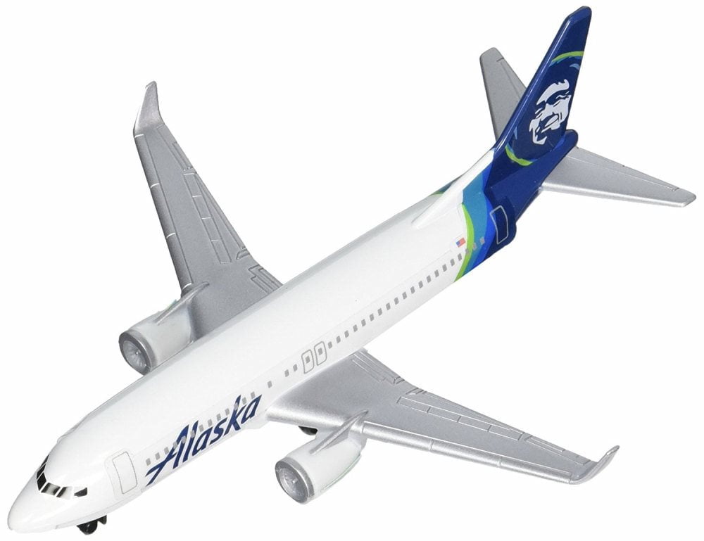Alaska Airlines B737 Die Cast Playset 12pc Set  Airliner Airplane New In Box