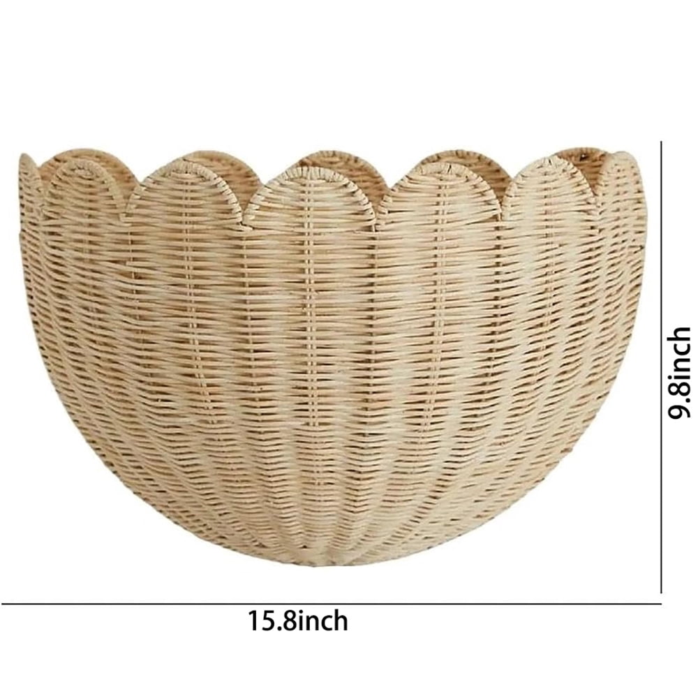 Duslogis Scalloped Hanging Wicker Baskets for Wall, Scalloped Home Decor, Hanging Woven Rattan Wall Basket for Flowers Front Door Bathroom Storage (15.8 x 9.8 x 6.7 Inch)