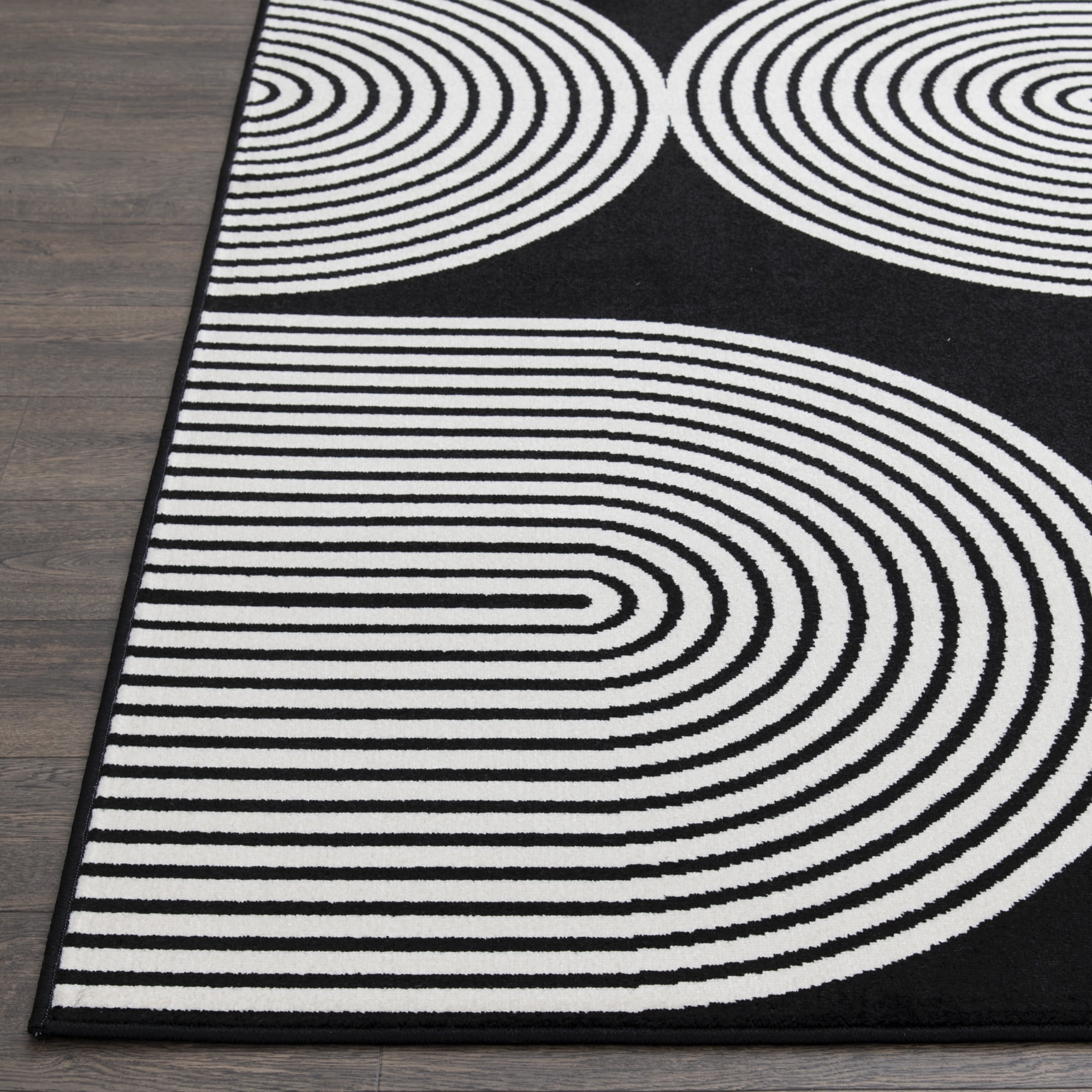 Loomaknoti Terrace Tropic Milburm 3' x 5' Geometric Indoor/Outdoor Accent Rug , Black/White