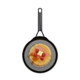 thumbnail image 1 of Comal De Aluminio Forjado 26cm Bogner Black Pro BCPBK26, 1 of 9