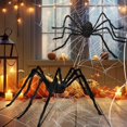 thumbnail image 4 of Paquete de 2 decoraciones de Halloween, arañas al aire libre, arañas peludas gigantes de 5 pies para decoración de patio de Halloween, fiesta de miedo al aire libre, 4 of 5