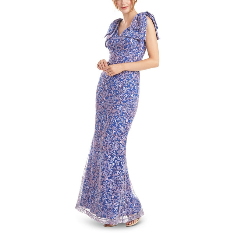 Js collections 2025 embroidered trumpet gown