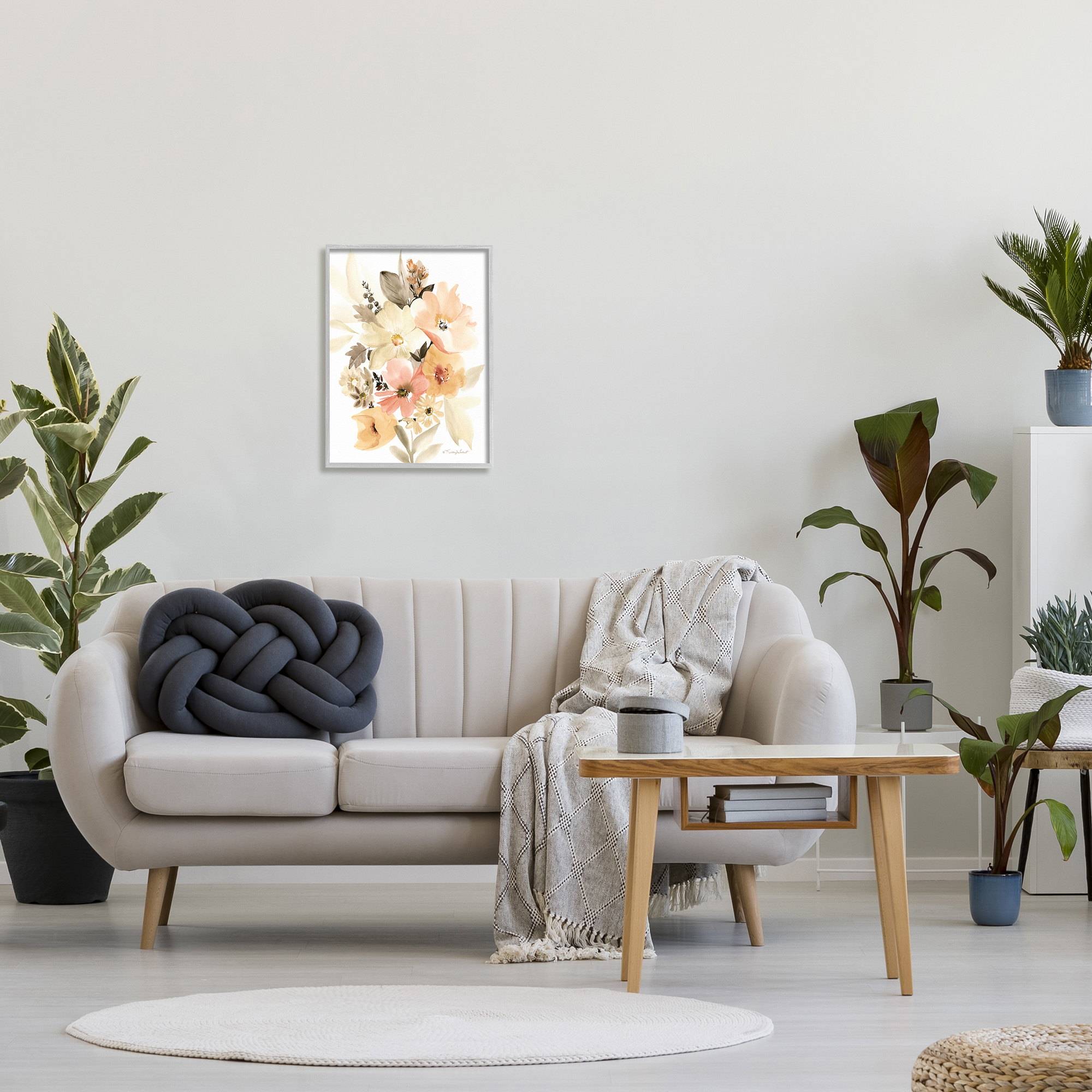 Stupell Industries Mixed Muted Bouquet Botanical & Floral Painting Gray Framed Art Print Wall Art, 16 x 20