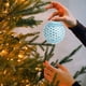 thumbnail image 5 of Adornos navideños Vmvidoty Bola navideña de 8 cm, bola de espuma para árbol de Navidad, colgante, adornos navideños, bola colgante de perla, bola de colores, ofertas de hoy, liquidación, 5 of 6