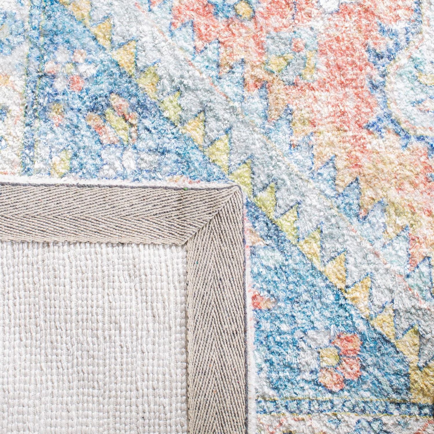 Safavieh Saffron Ethelbert Distressed Area Rug