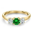 thumbnail image 3 of Gem Stone King 10K Yellow Gold Green Created Emerald and Lab Grown Diamond Engagement Ring for Women | 1.38 Cttw | Round 5MM | Gemstone May Birthstone | Size 6, 3 of 6