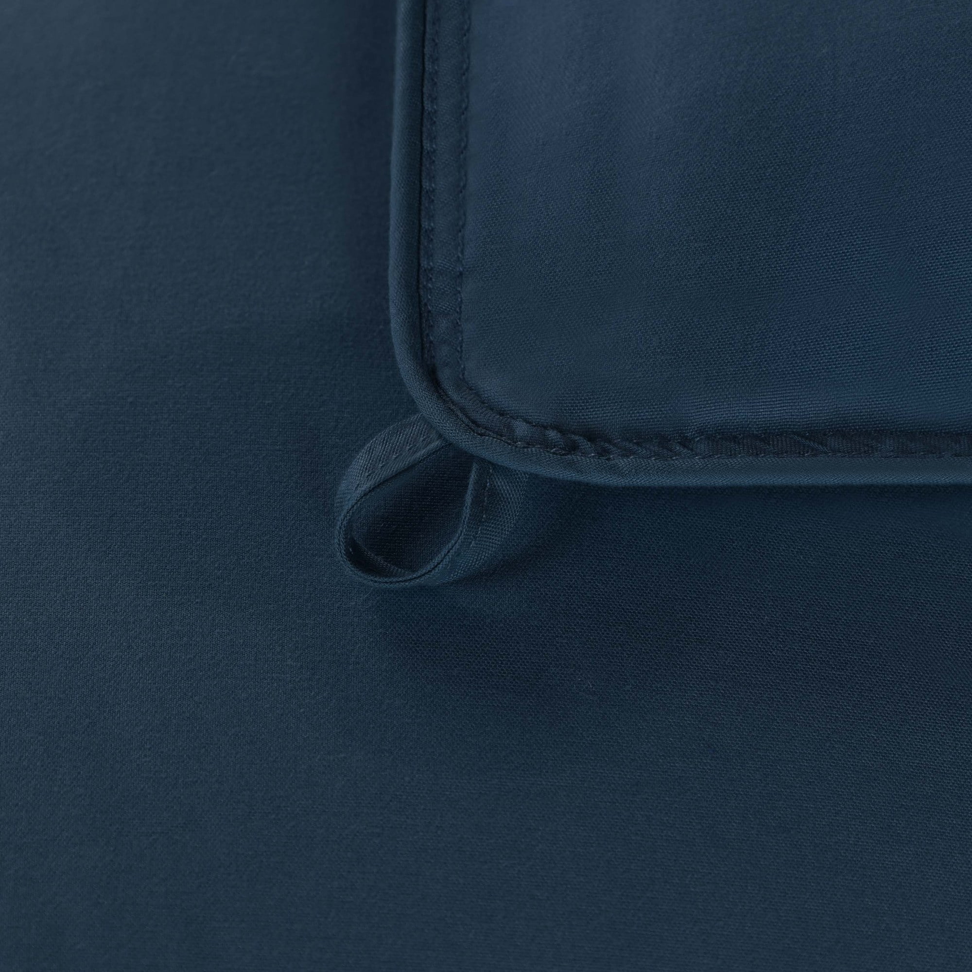 Superior Classic Reversible Comforter, Full/Queen, Blue