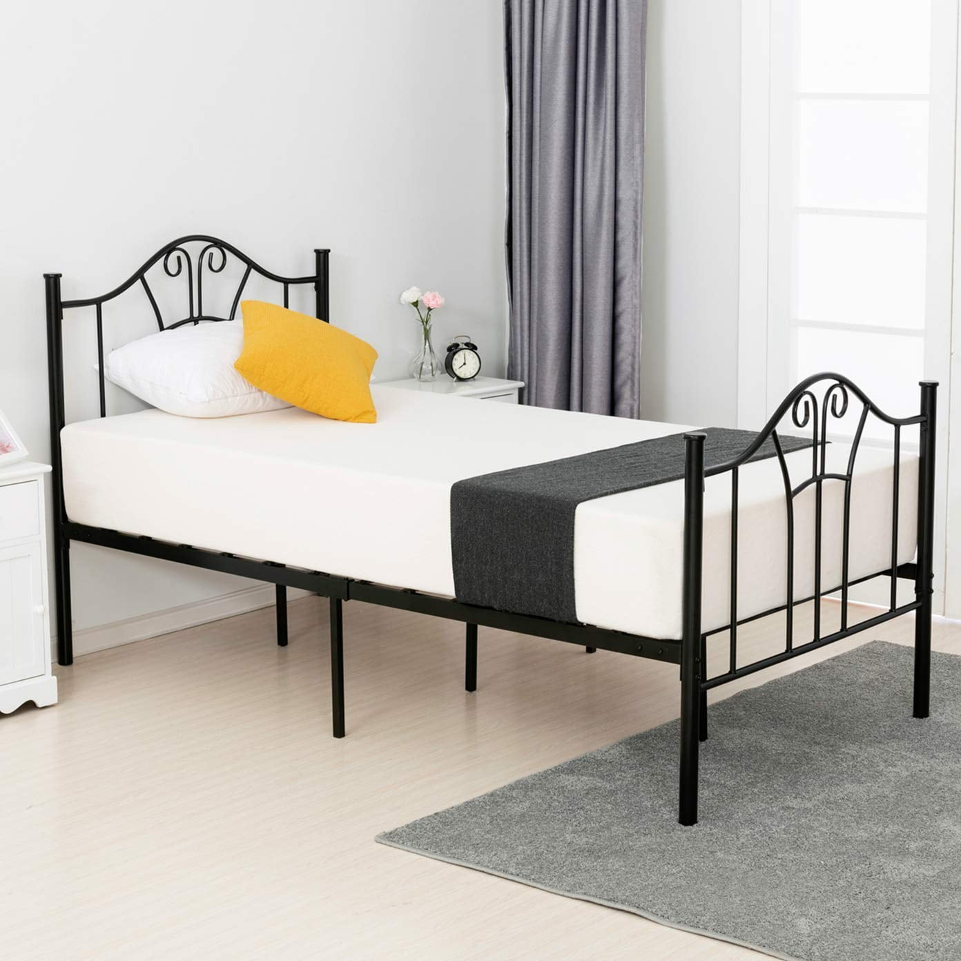 Mecor Vintage Metal Storage Platform, Difference Between Twin And Xl Bed Frame