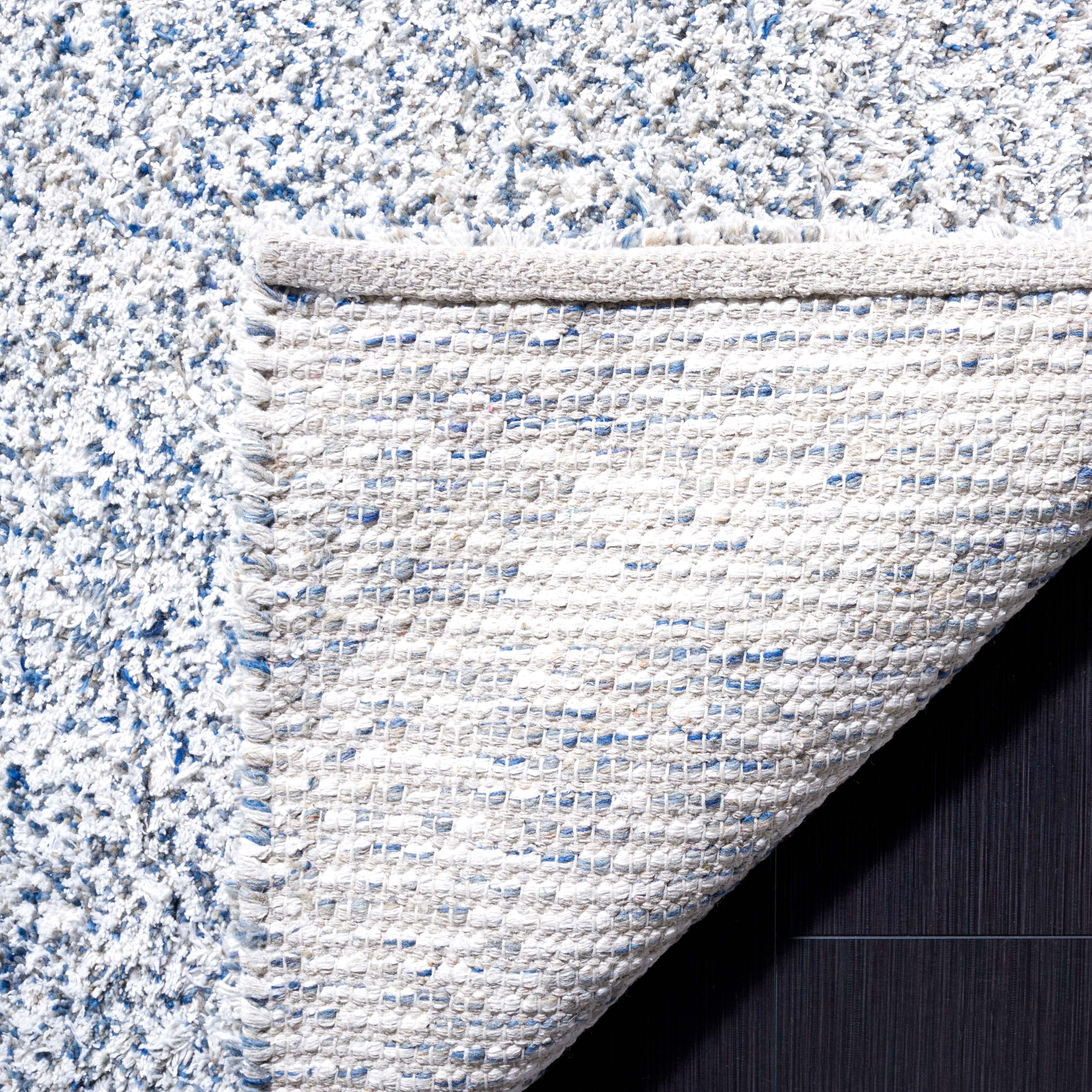 SAFAVIEH Berber Deena Distressed Area Rug, Ivory/Blue, 4' x 6'