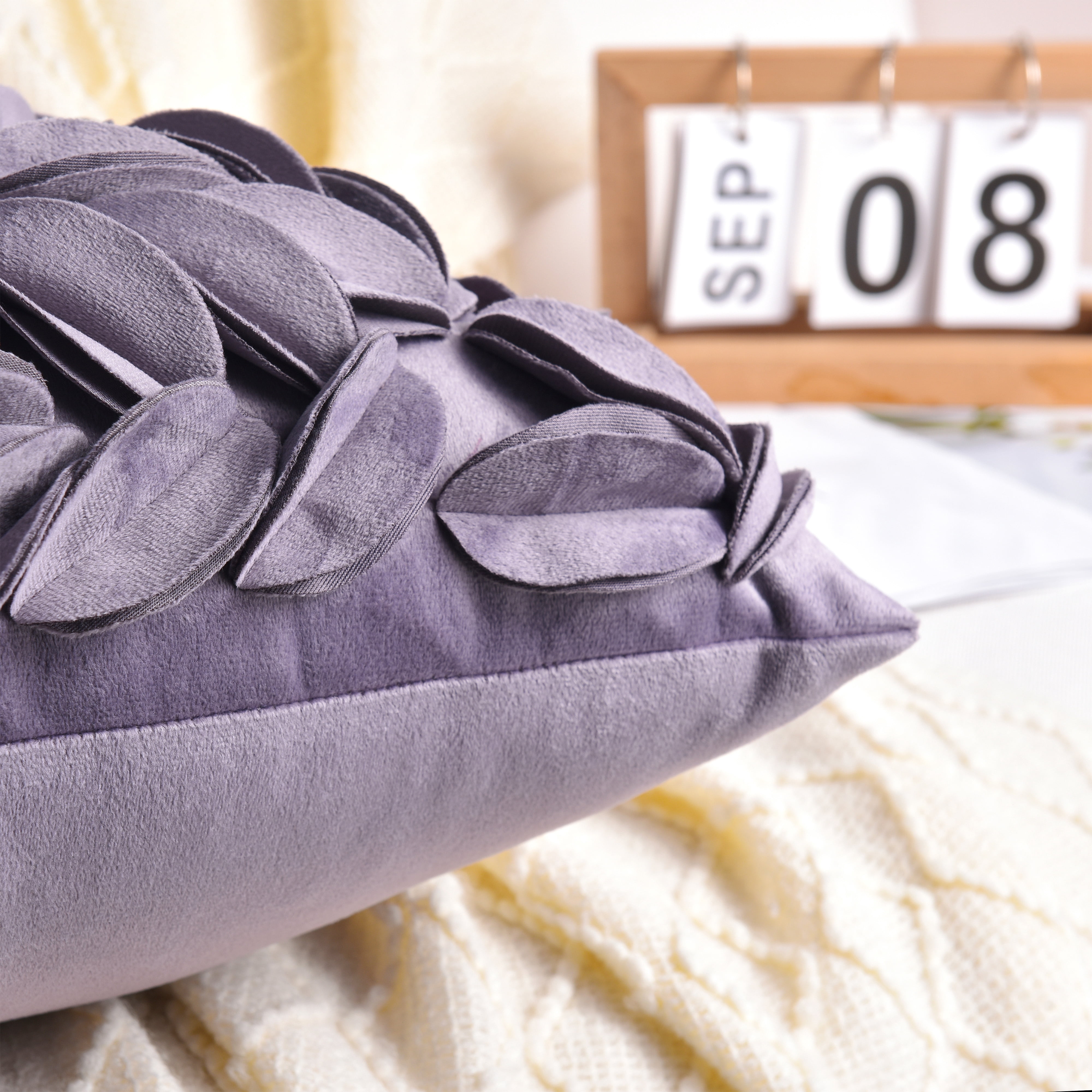 2pc Lavender Purple 18x18" 3D Sunflower Velvet Decor Throw Pillows