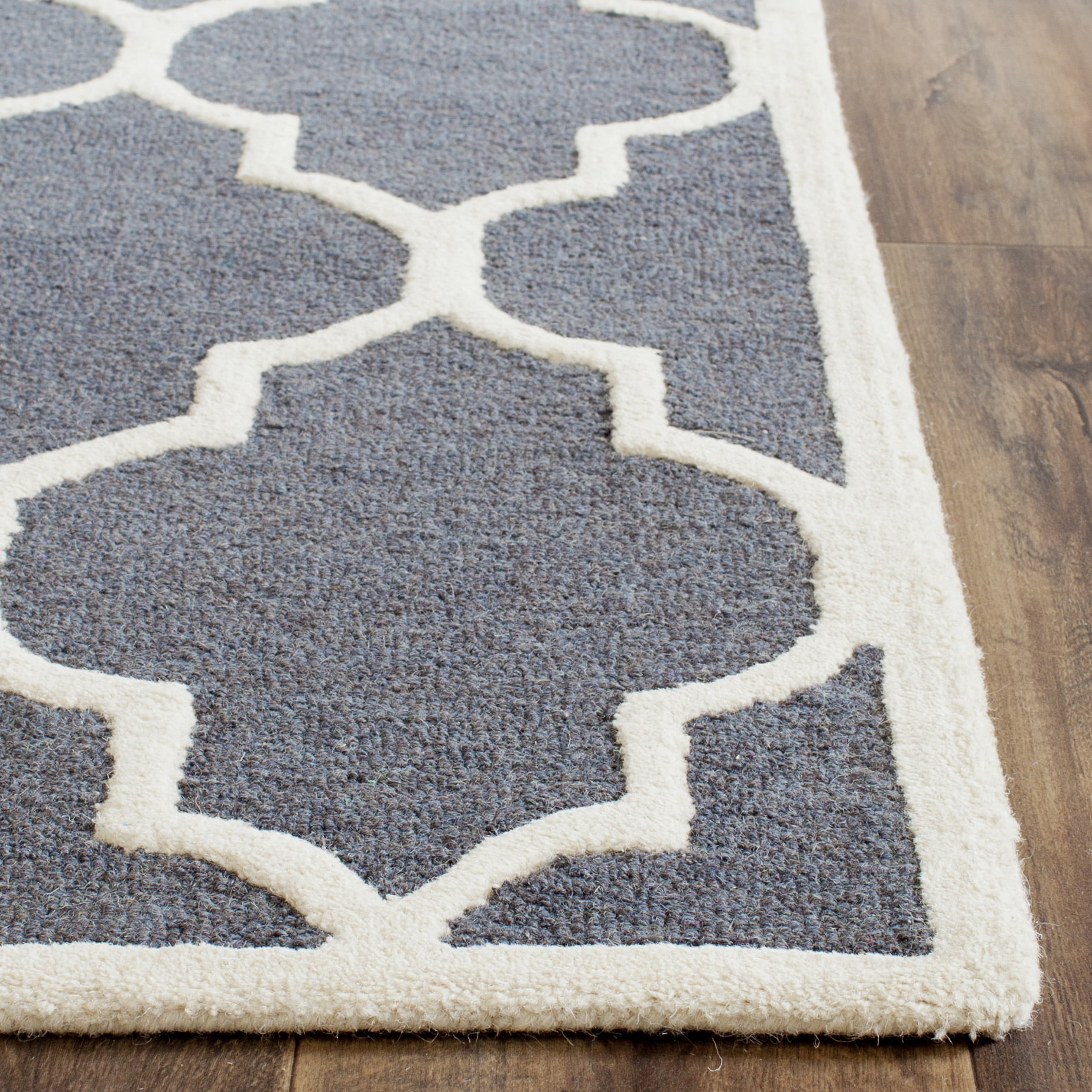 SAFAVIEH Cambridge Kevin Geometric Wool Runner Rug, Dark Grey/Ivory, 2'6" x 22'