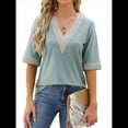 thumbnail image 1 of Blusa Tipo Túnica de Hueca con Encaje de Crochet, Cuello en V, 3/4, Color Liso, Talla Grande, para Mujer. Verde Oscuro XXL, 1 of 10