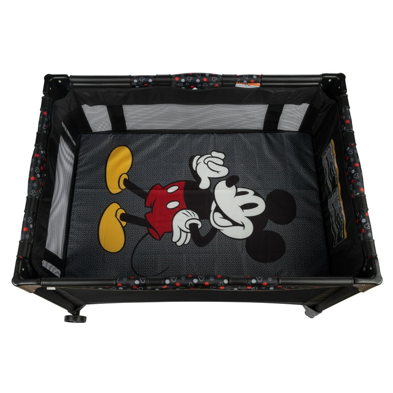 Disney Baby 3D Ultra Baby Play Yard with Bassinet and Toy Bar, Modern Mickey