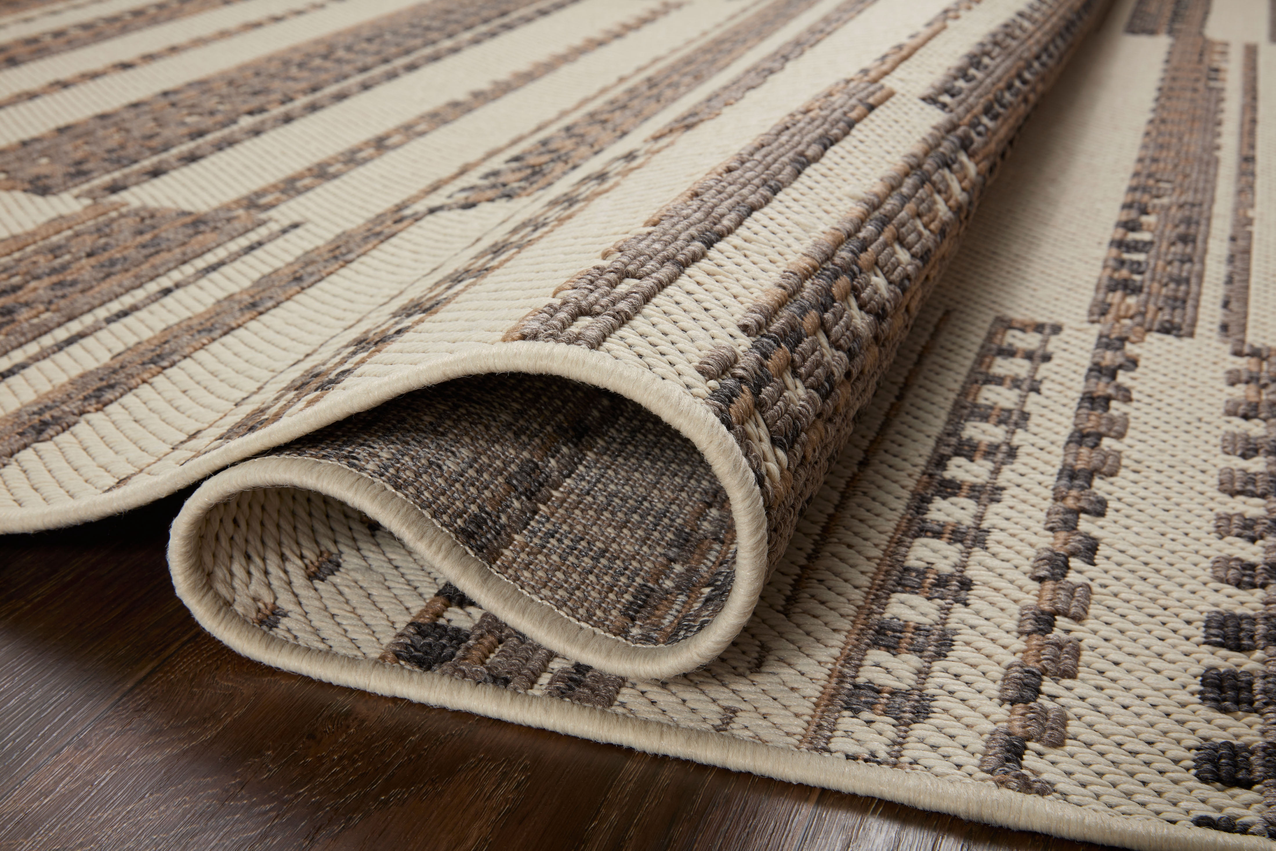 Indoor Outdoor Loloi Rainier Ivory / Taupe 2'-3" x 7'-7" Runner Rug