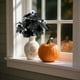 thumbnail image 4 of Decoraciones de Halloween, decoraciones para el hogar, decoración de otoño, ramas de hojas de arce de seda artificial, tallos de otoño, hojas de arce falsas para mesa de ramo de boda, plantas artifici, 4 of 6
