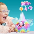 thumbnail image 4 of Peluche interactivo Furby Tie Dye con 15 accesorios de moda, 4 of 7