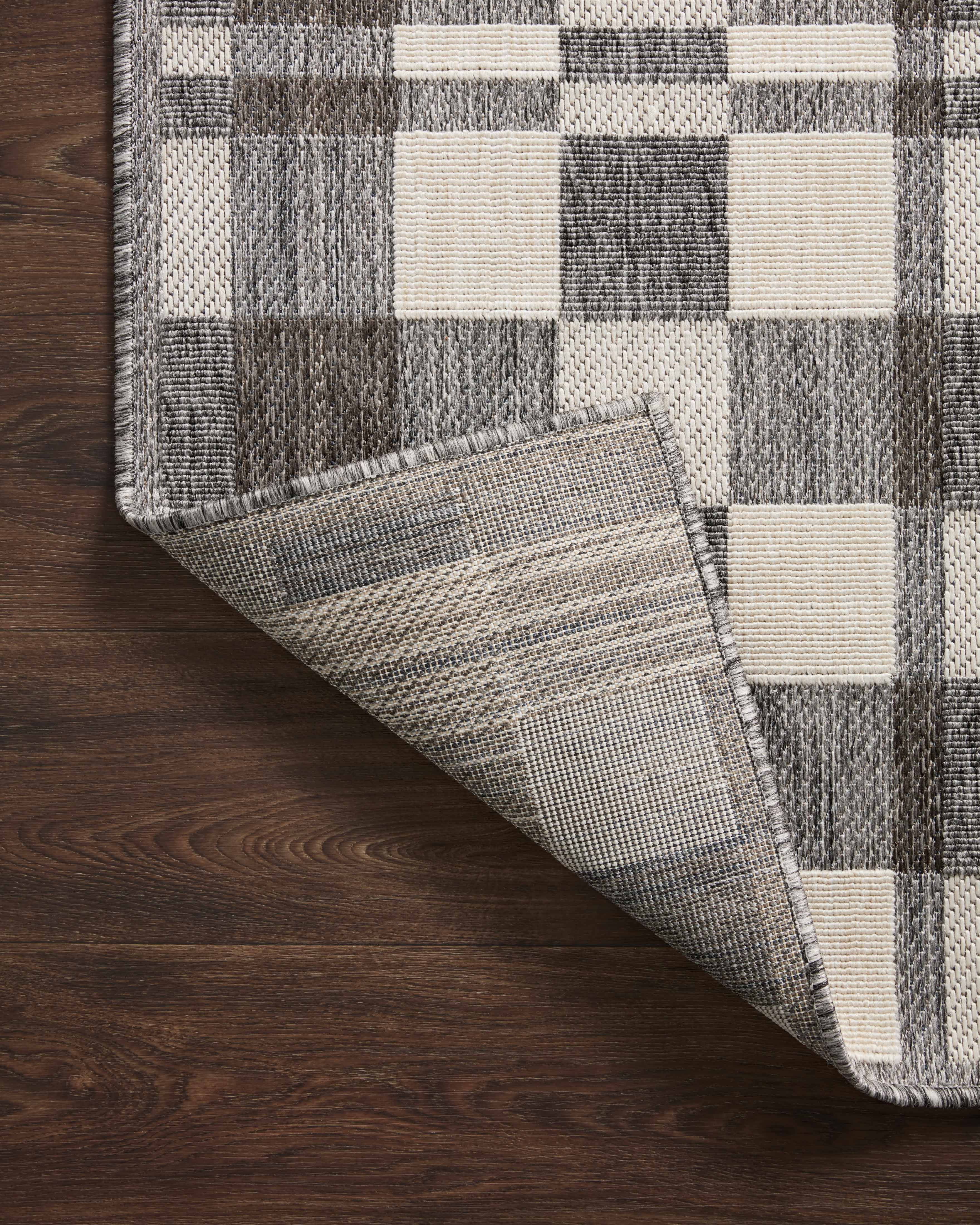 Indoor Outdoor Loloi Rainier Ivory / Pebble 5'-3" x 7'-7" Area Rug