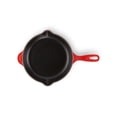 thumbnail image 4 of Le Creuset Poignée Classique, 9 Pouces, Poêle en Fonte Émaillée Cerise, 4 of 4