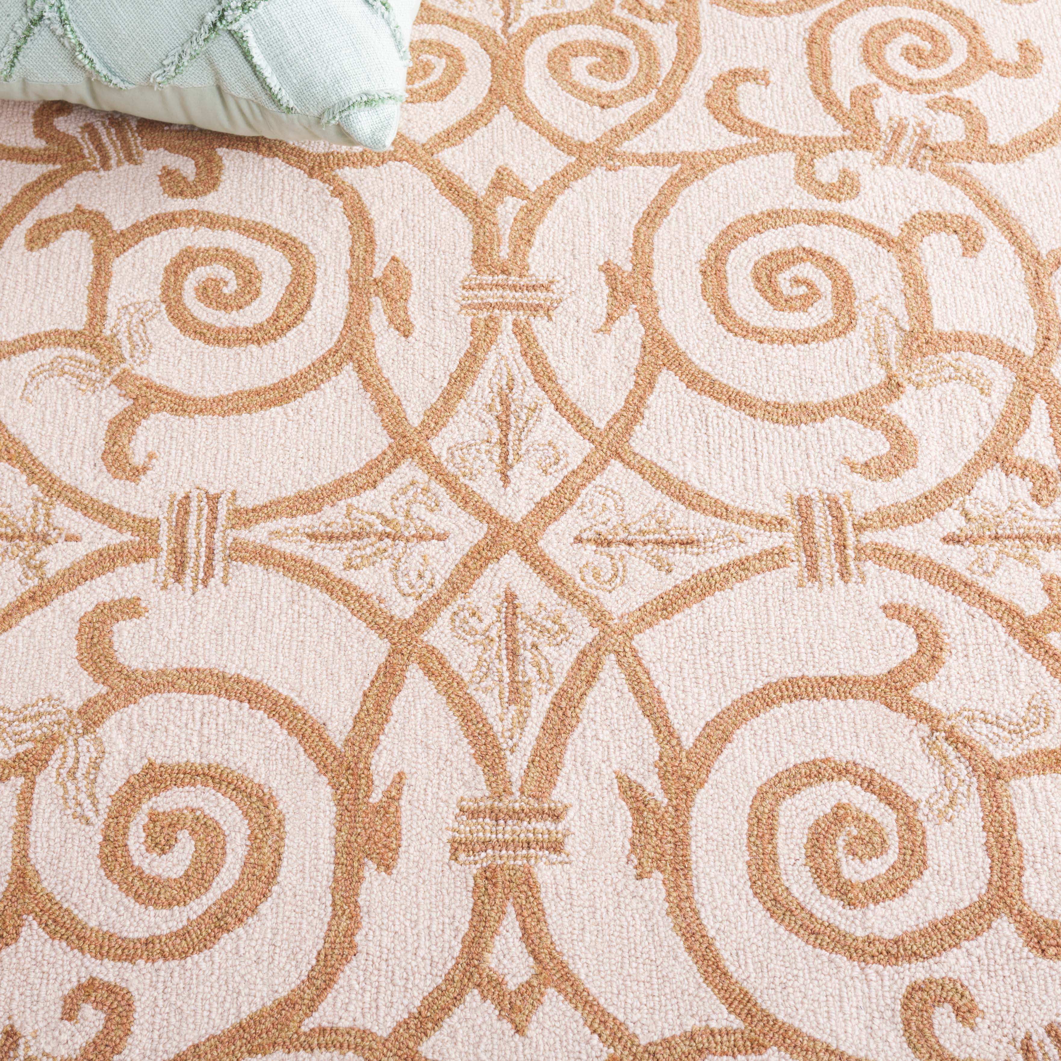 Safavieh Chelsea Aragon Oriental Wool Runner Rug, Ivory/Gold, 2'6" x 12'