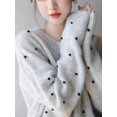thumbnail image 2 of Otoño e invierno 2022 Nuevo jersey casual de cachemira navideño para mujer Suéter de cachemira bordado a mano suave y suelto con cuello redondo Coreano, 2 of 4