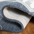 thumbnail image 5 of SAFAVIEH Micro-Loop Mira Geometric Wool Area Rug, Grey/Navy, 5' x 8', 5 of 7