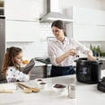 thumbnail image 2 of CHEF iQ Autocuiseur Intelligent de 6 Pintes WiFi à Libération Automatique de Vapeur avec Échelle Intégrée, 2 of 8
