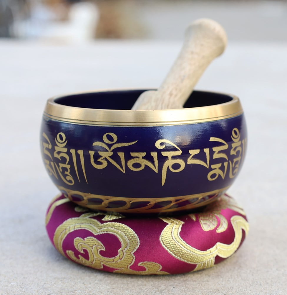 Yoga Meditation Large ~Live Fully Now ~ Tuned to B ~ Hand Hammered Antique design ~Wood Striker ~ Mindfulness and Chakra 5” Gold Tibetan Meditation Yoga Singing Bowl Set