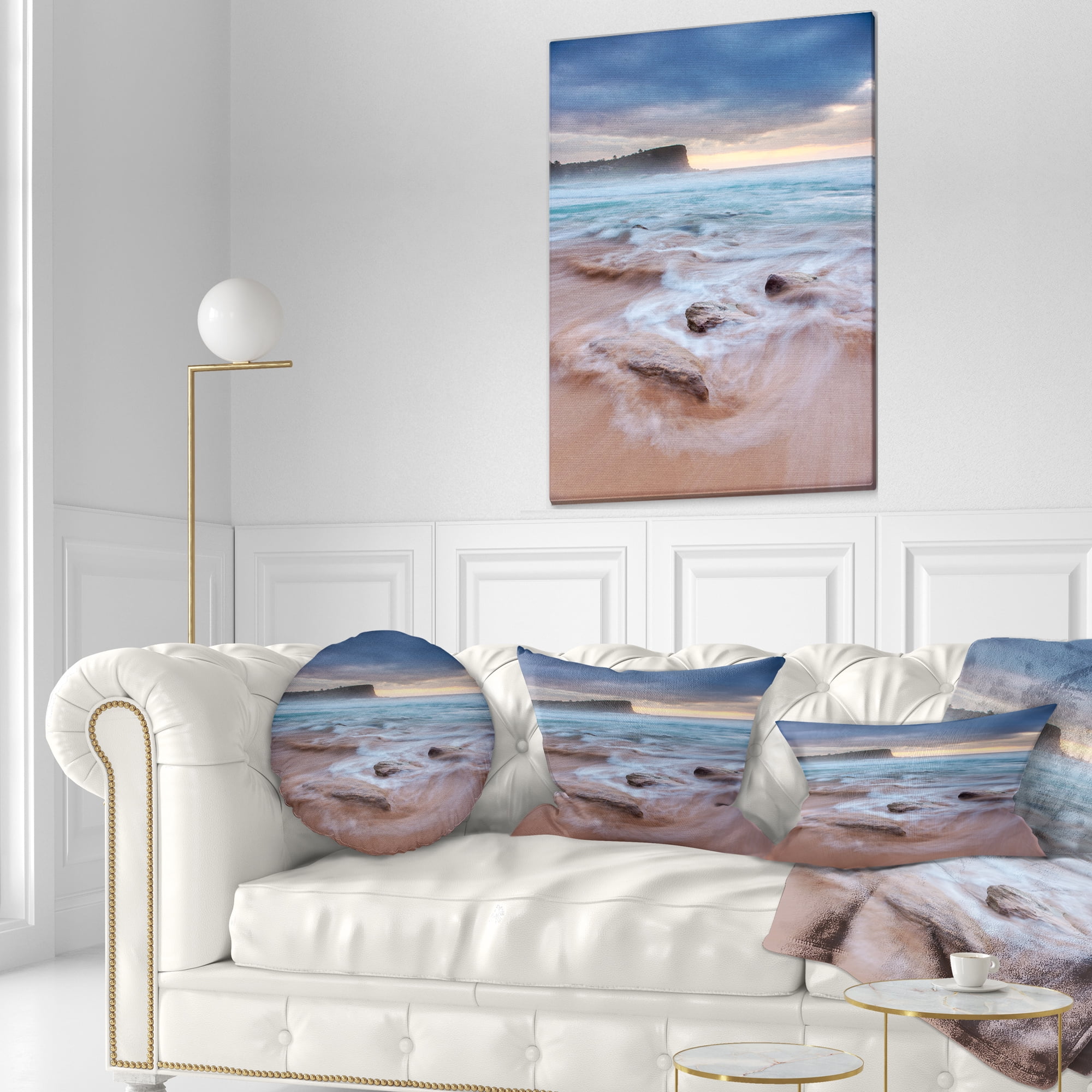 Designart Bright Sydney Sea with Long Waves - Seashore Throw Pillow - 12x20