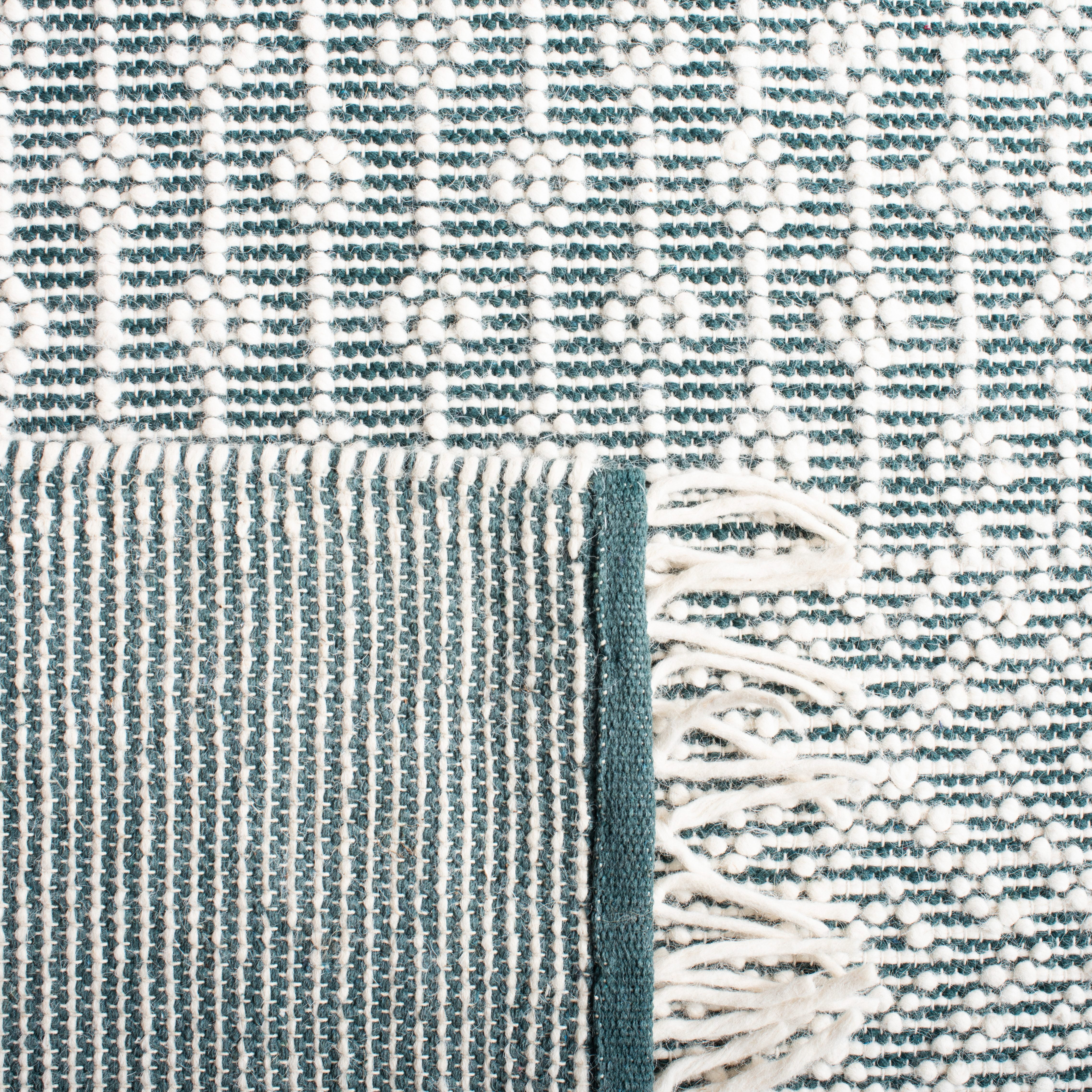 Safavieh Natura Cordelia Southwestern Wool Area Rug, Green, 6' x 9'