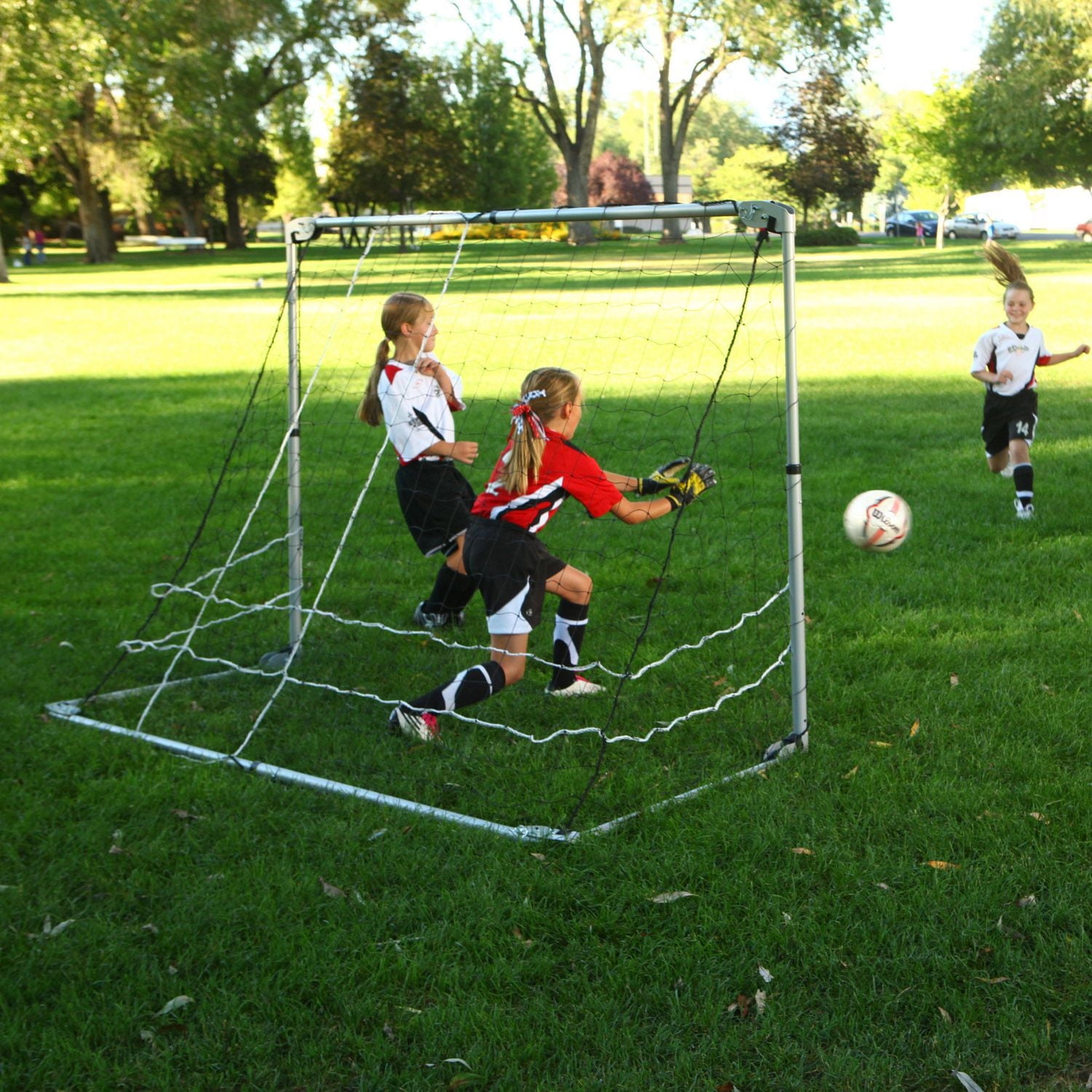 Lifetime Adjustable Height Portable Soccer Goal (7 x 5 ft)