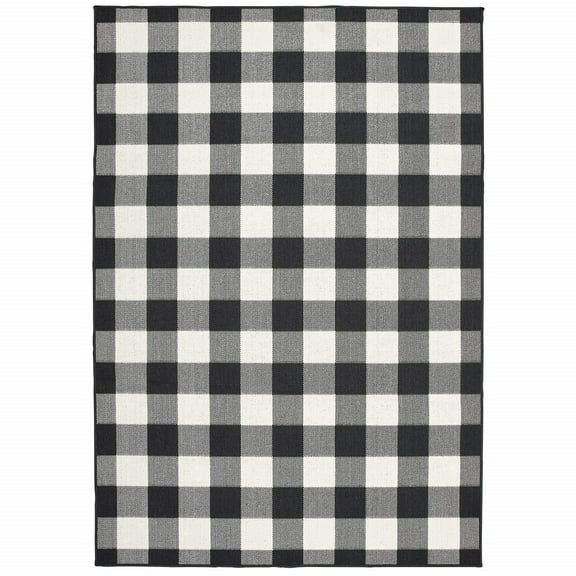 5â€™x8â€™ Black and Ivory Gingham Indoor Outdoor Area Rug