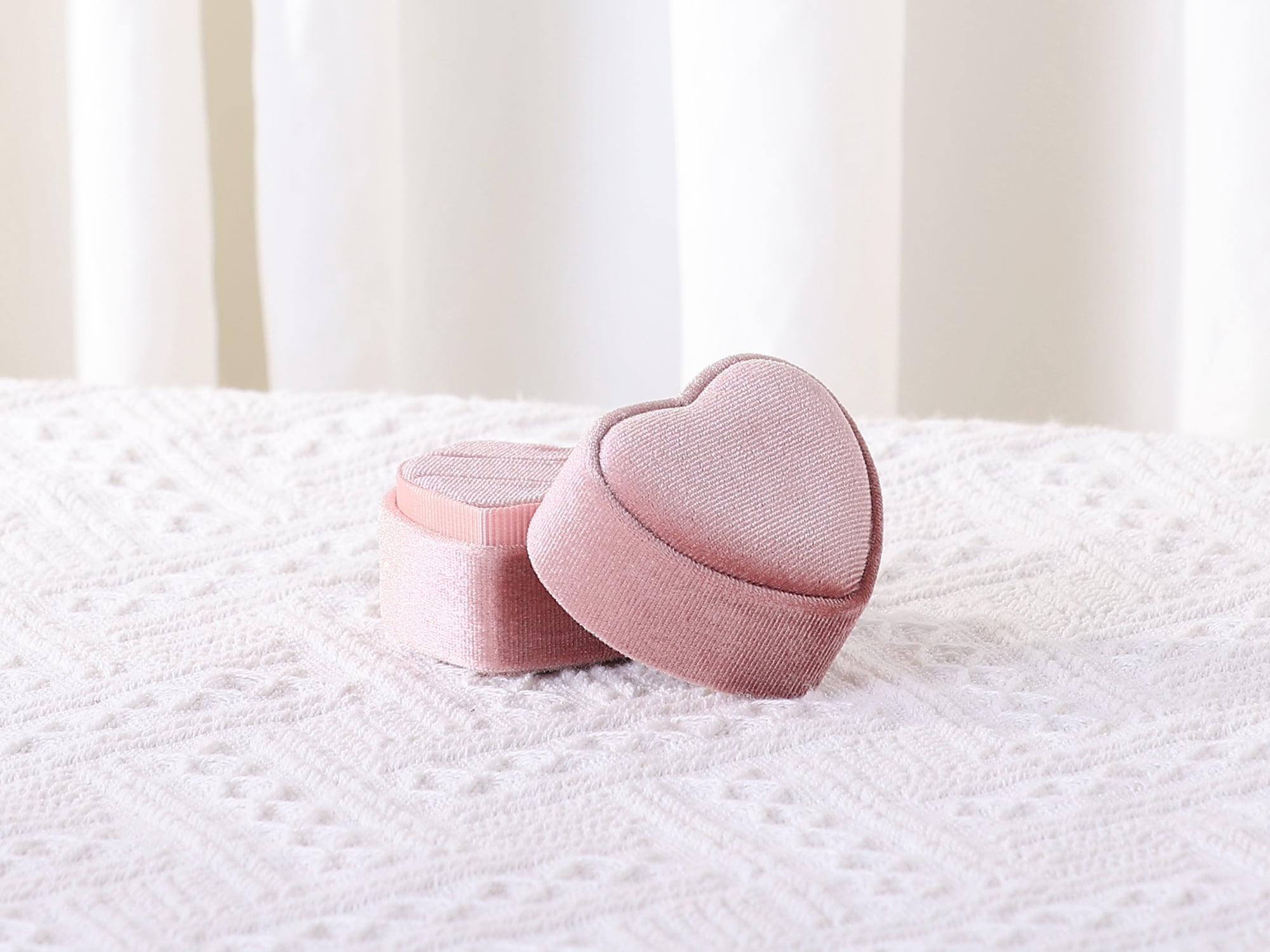 Unique Bargains Velvet Ring Box 2 Slots Heart-shaped Jewelry Box Ring Holder for Proposal Pink