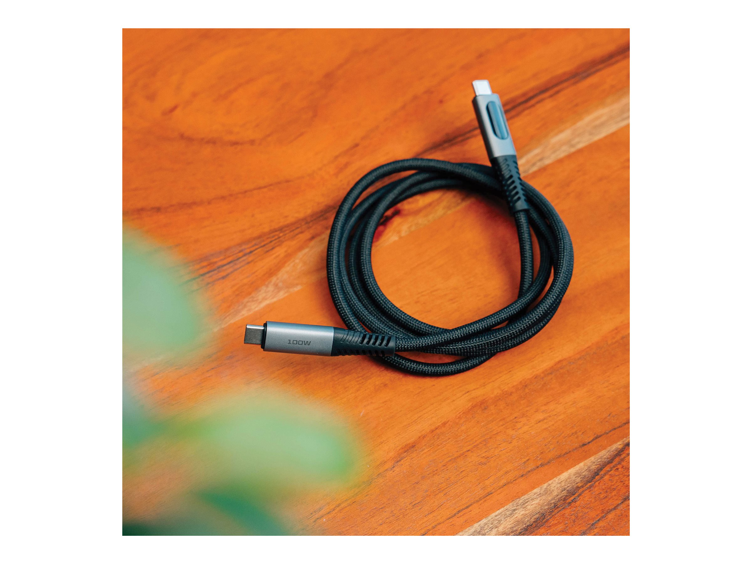 VERBATIM SYNC  CHARGE 100W