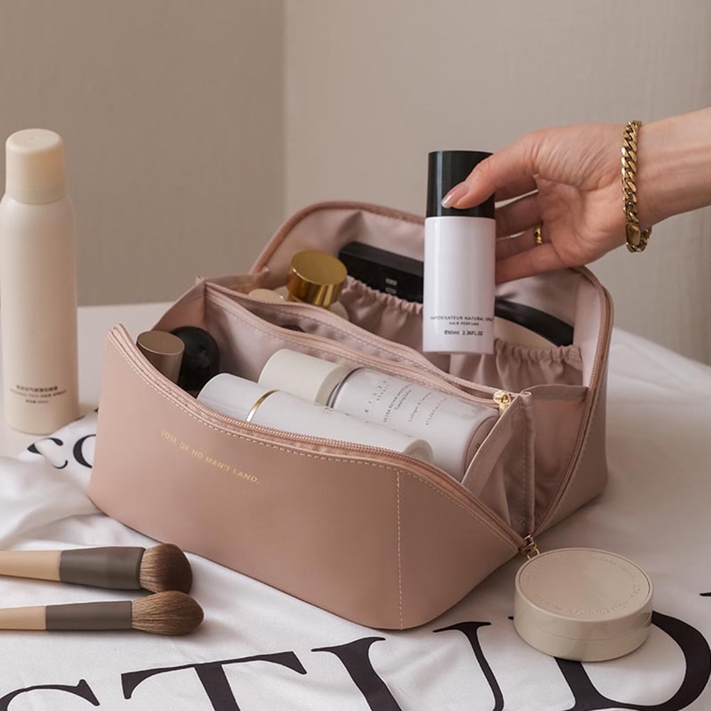 Aokur Makeup Bag Checkered Cosmetic Bag Large Travel Toiletry Organizer for  Women Girls Brown