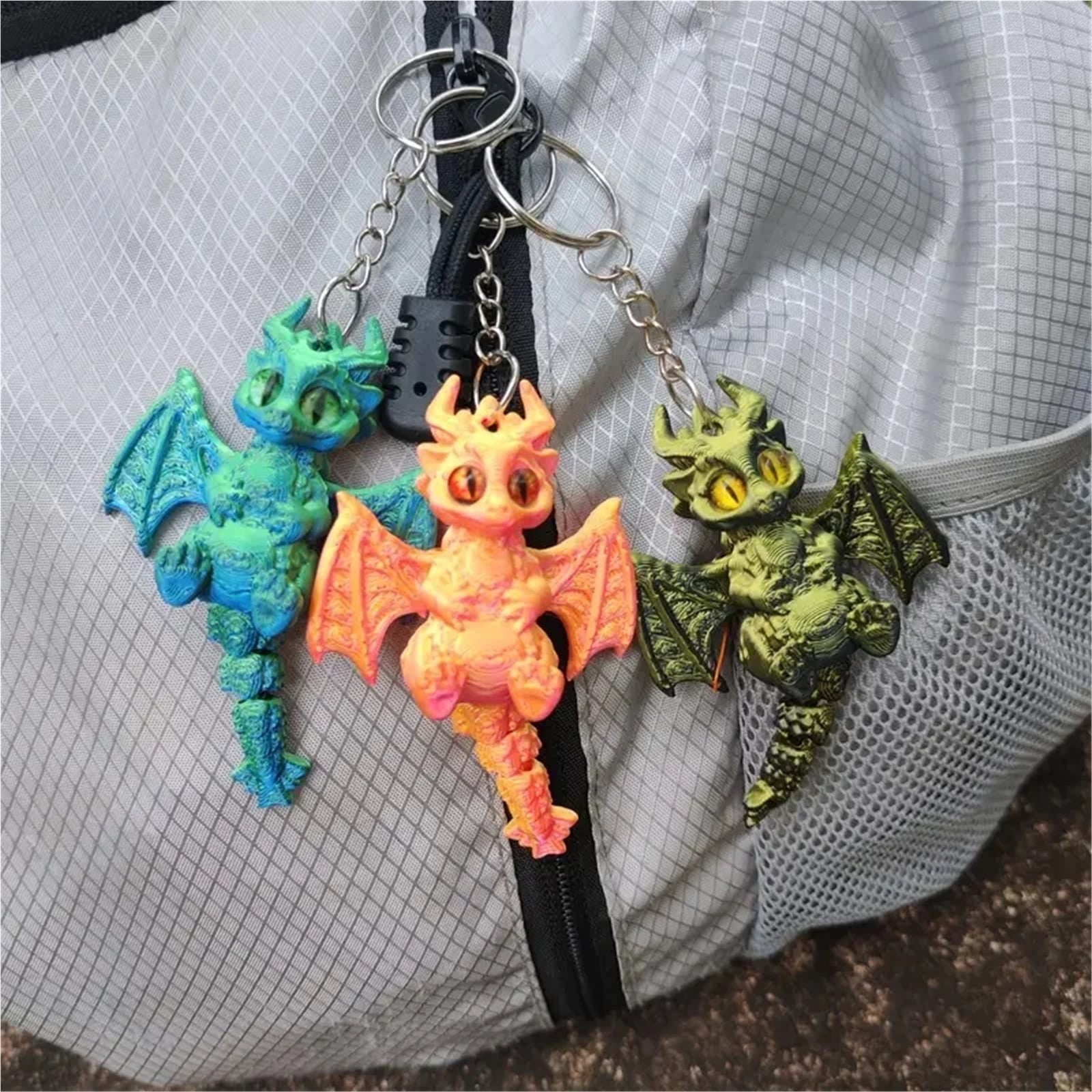 1pc 3D Printed Chameleon & Flying Dragon Keychains: Cute Color Key Rings For Bags, Wallets & Desk Decor  Thoughtful Birthday Gifts