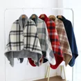 thumbnail image 4 of Manta cálida de lana para hombro para niños, manta multifuncional absorbente de humedad, calefacción de terciopelo ártico, manta perezosa para siesta en la oficina, 4 of 5