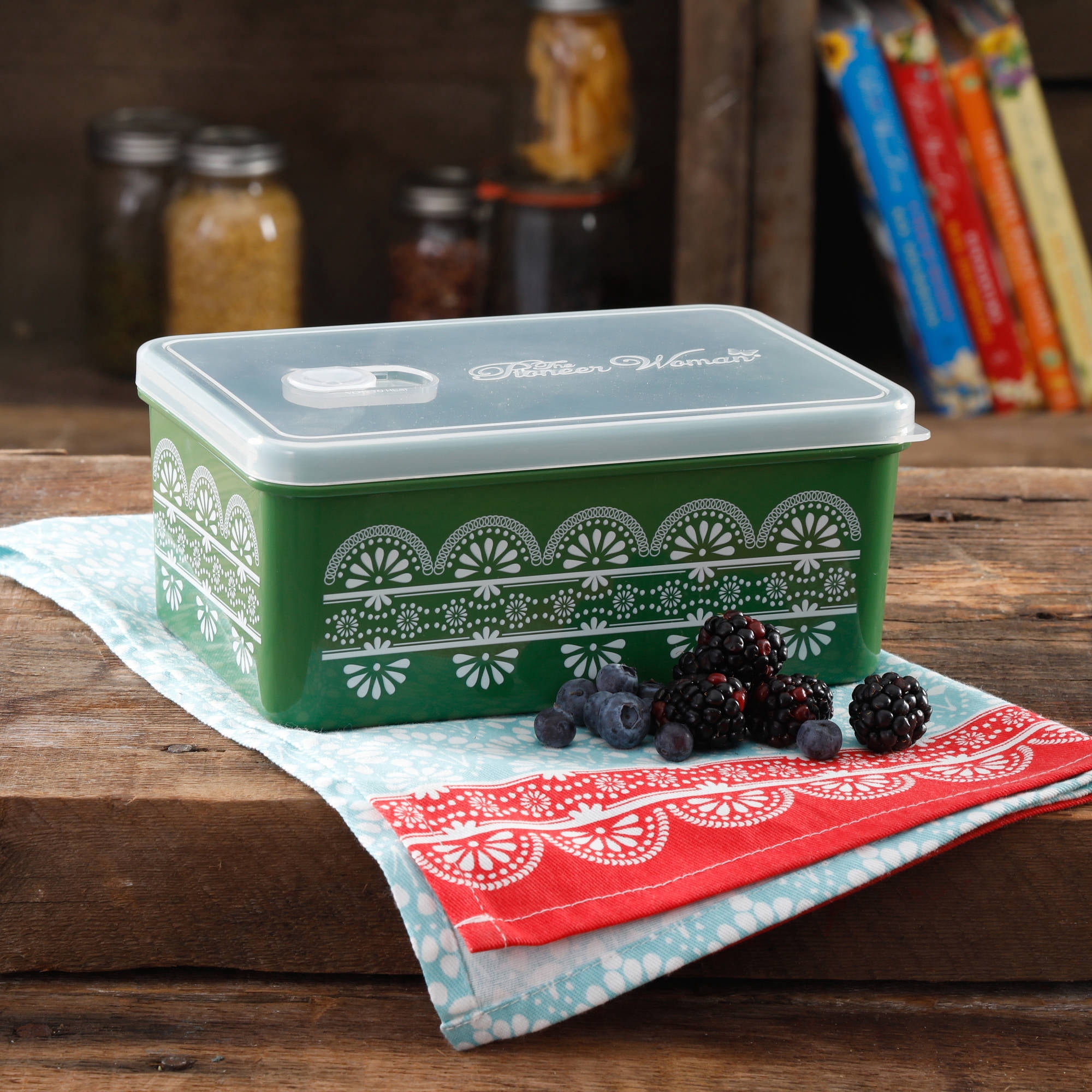 The Pioneer Woman Nan 68Oz Rectangular Container