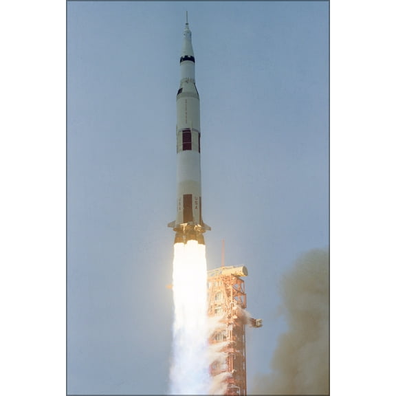 24"x36" Gallery Poster, launch of Apollo 13 aboard saturn v rocket