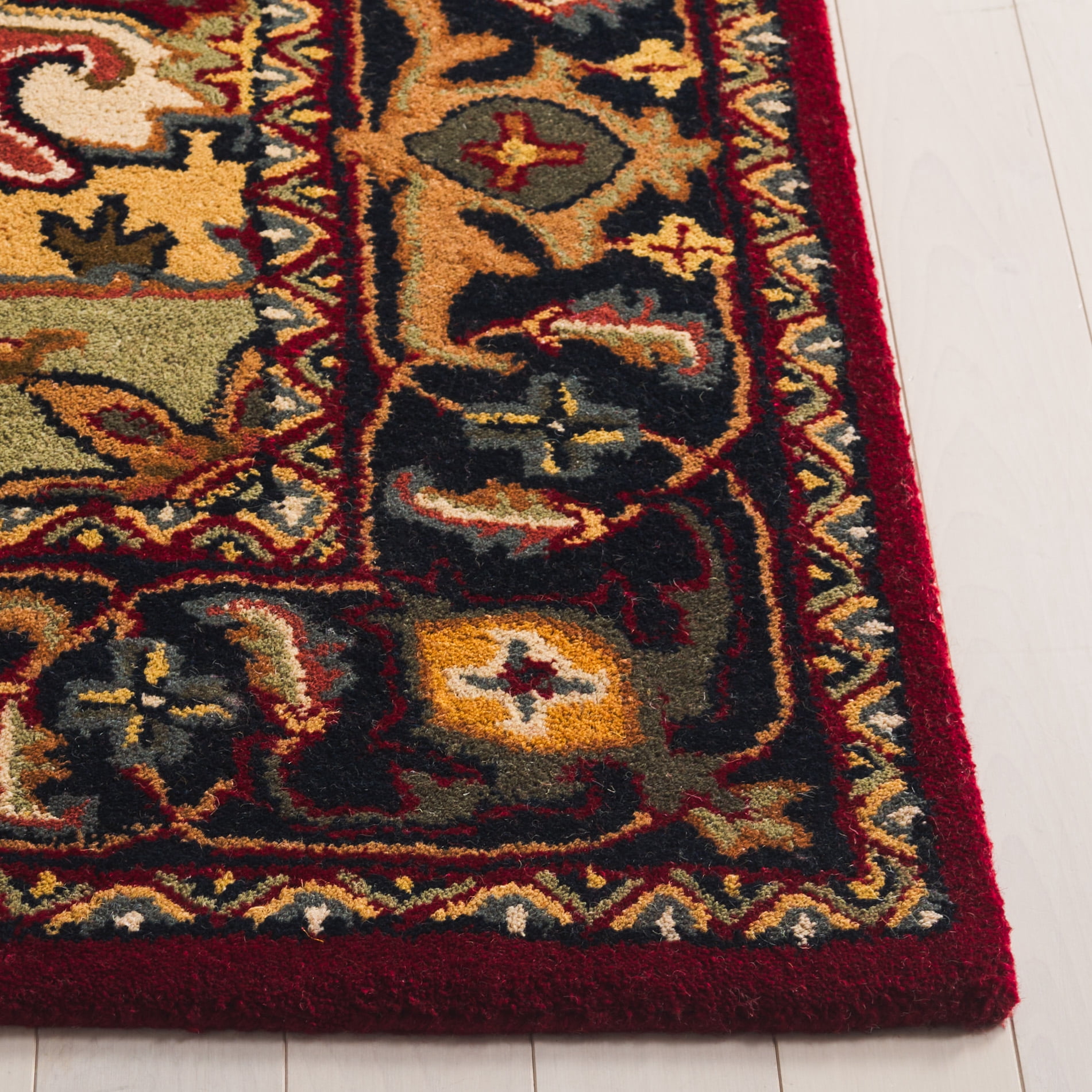 SAFAVIEH Classic Tatyanna Oriental Wool Area Rug, Assorted/Red, 8'3" x 11'
