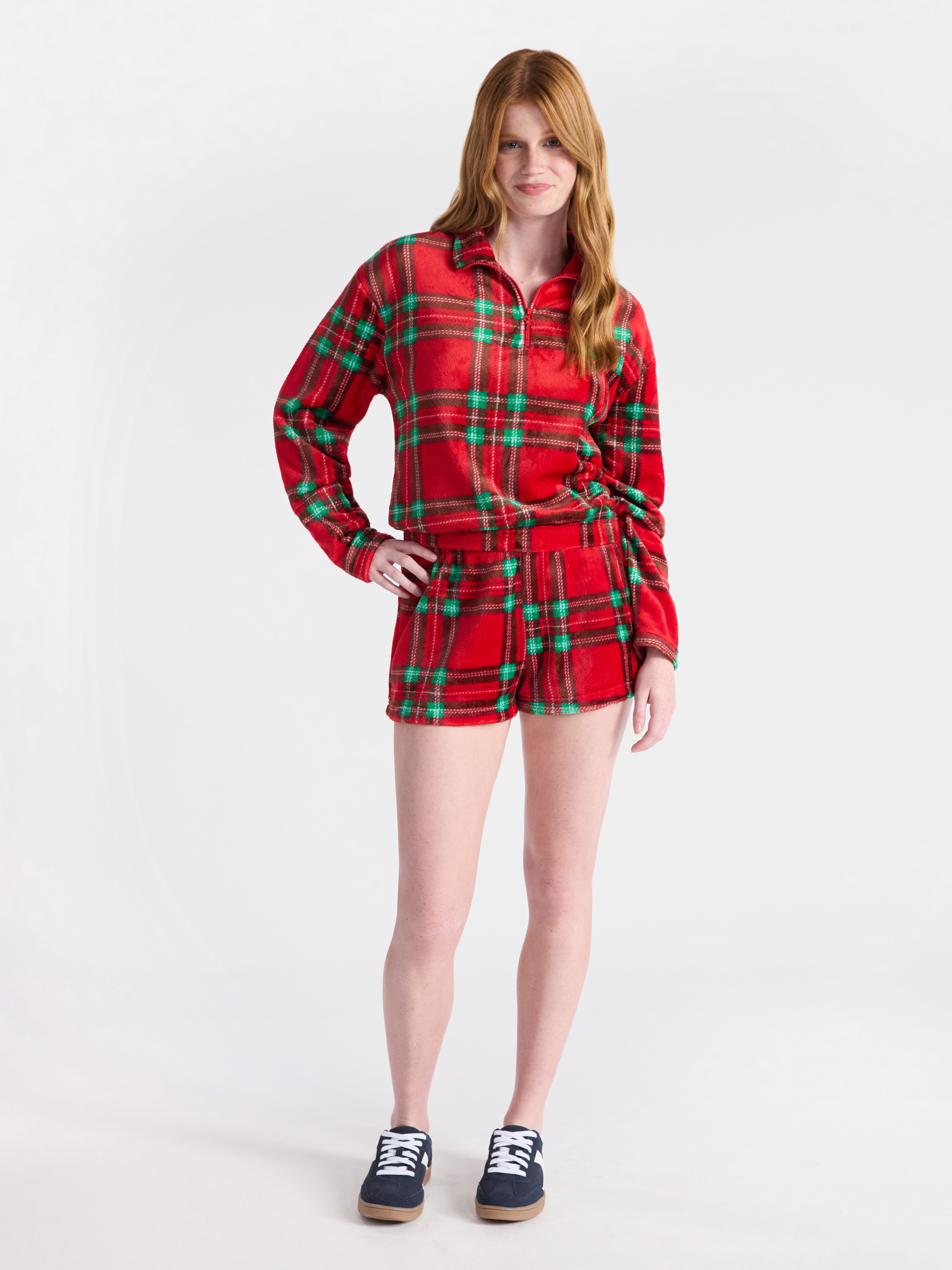 No Boundaries Pull-On Printed Plush Shorts, 2'' Inseam, Women's