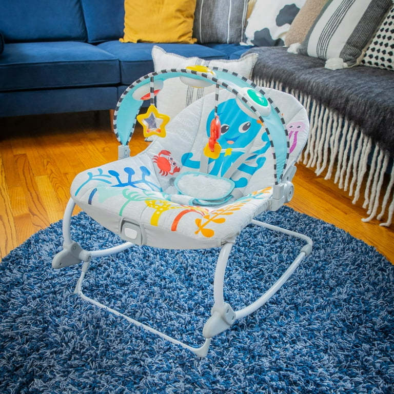 イッタラ　ベビー　baby Lamaze Besties™ Baby Rattle