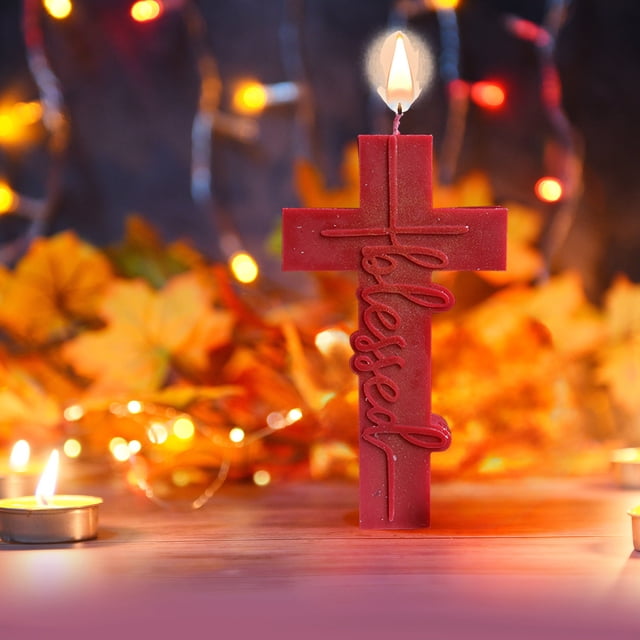 Vela de aromaterapia del crucifijo de Halloween | Cera aromática artesanal | Negro, rojo | Decoración gótica única | Centro del Festival | 14,7x8,4x2,5cm | Fragancia relajante