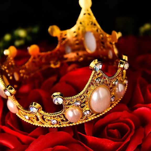 MEIBUTYUP Golden Crown Cake Decoration for Elegant Party and Photo Props