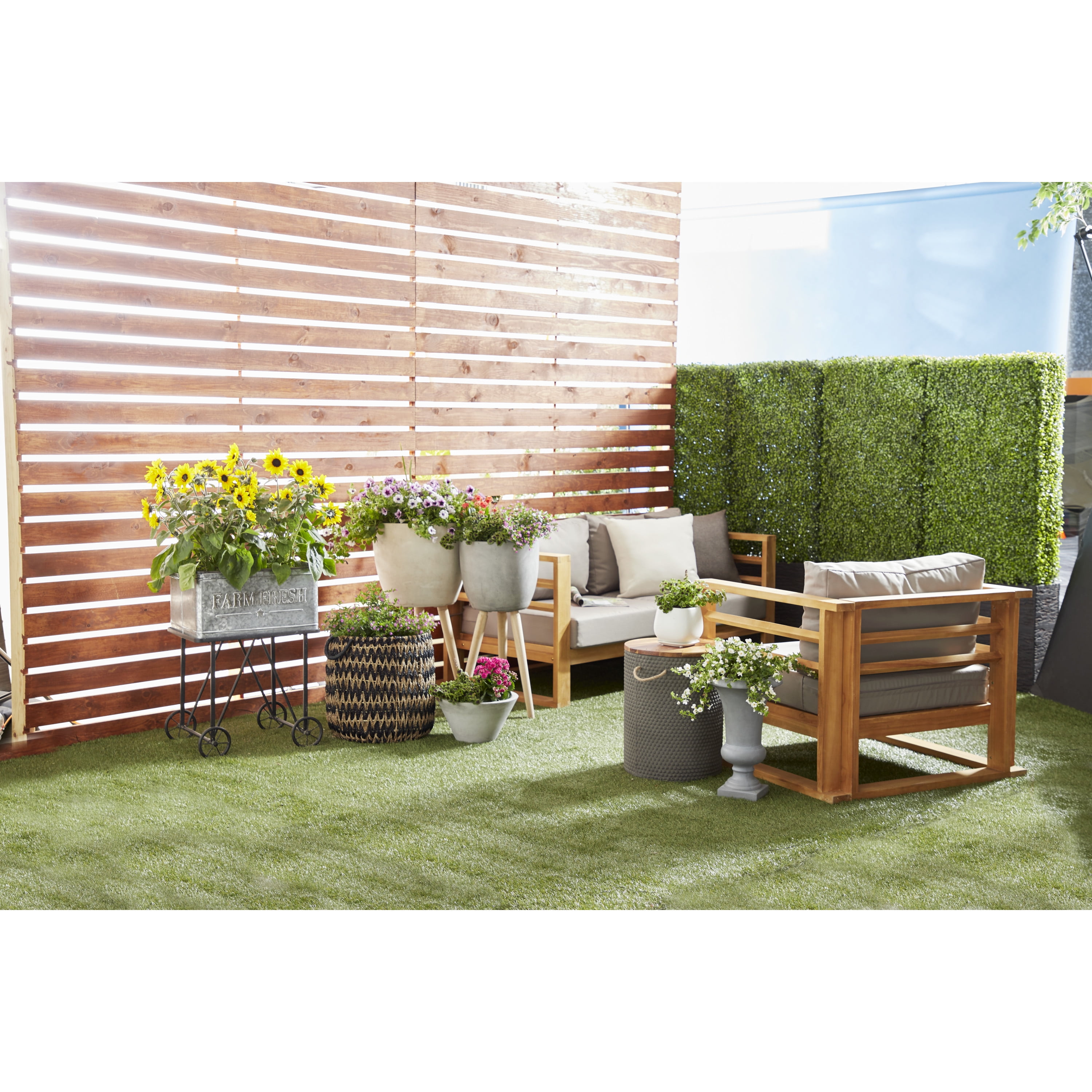 DecMode 16" x 32" Grey Fiber Clay Contemporary Planter, 1 - Piece